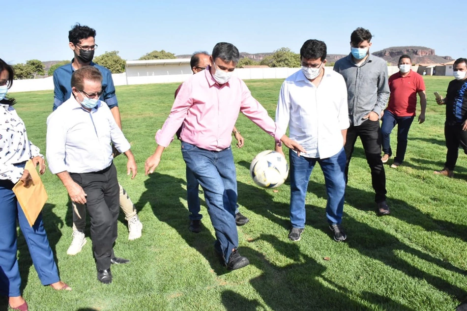 Wellington Dias inaugurando ginásio poliesportivo em Santa Luz