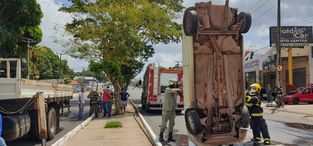 Acidente aconteceu na Kennedy
