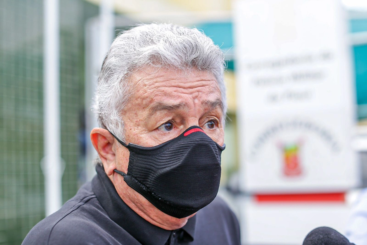 Advogado Marcos Vinicius