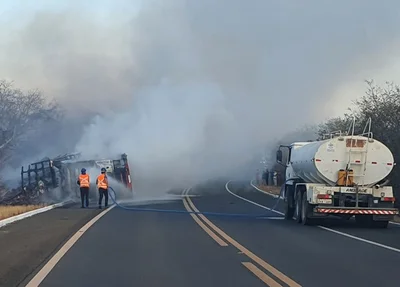 Caminhão ficou em chamas