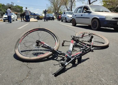 Ciclista ficou ferido