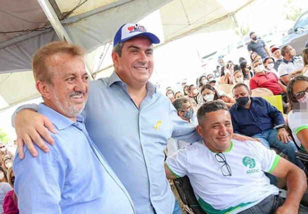 Ciro Nogueira visitando as cidades do Piauí