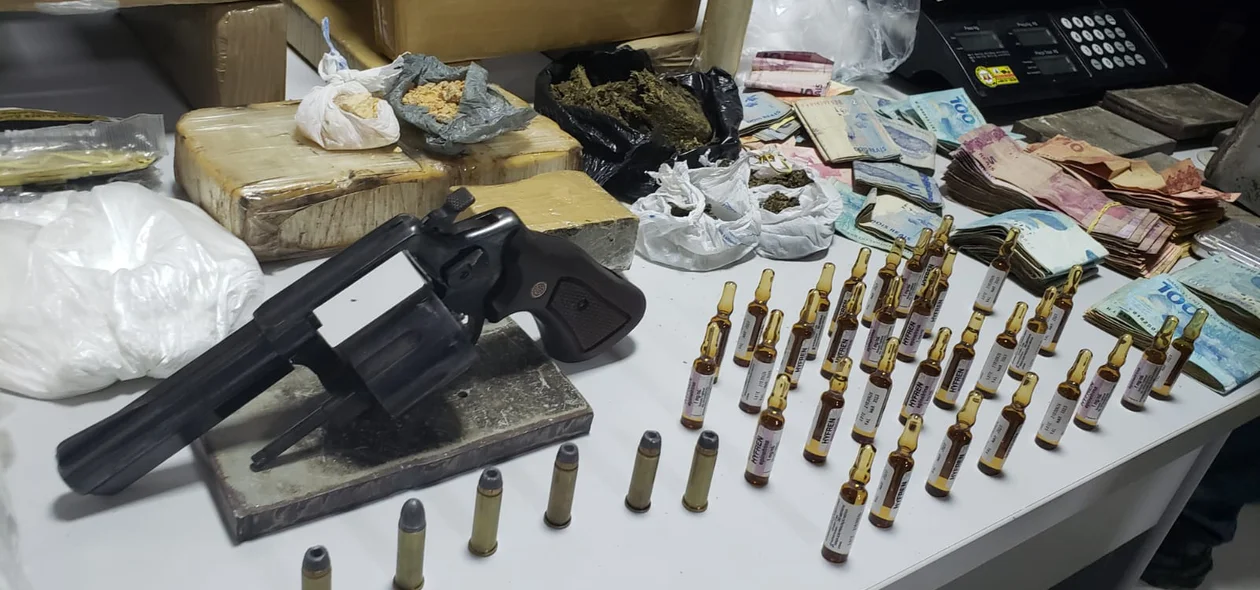 DEPRE também aprendeu armas