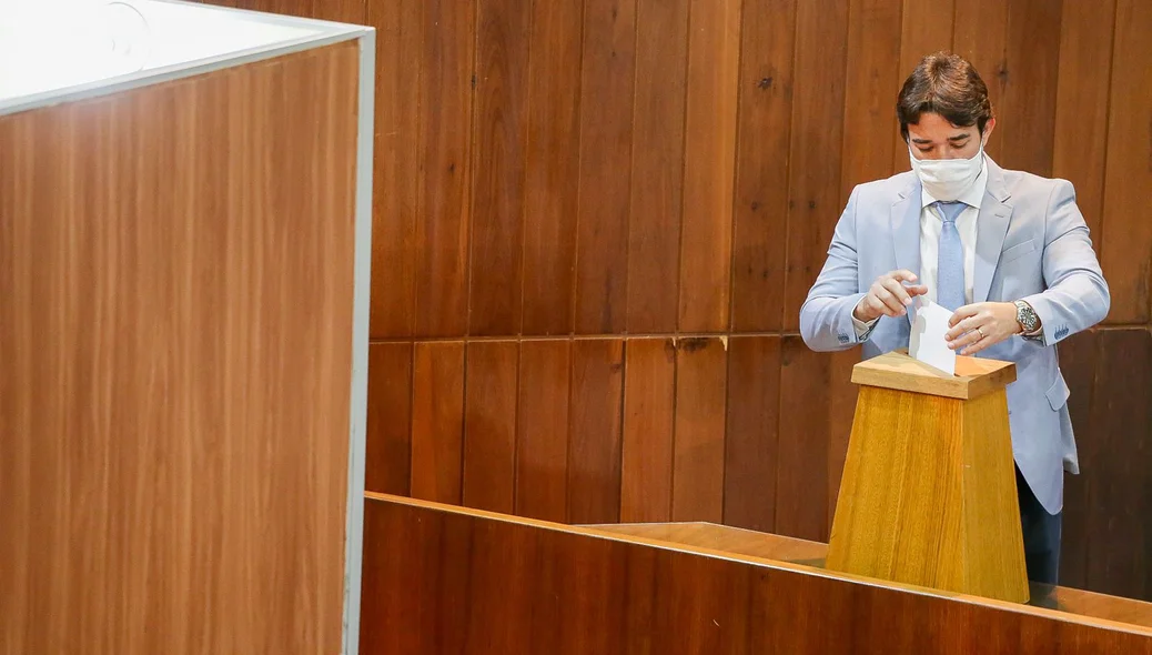 Deputado Marden Menezes