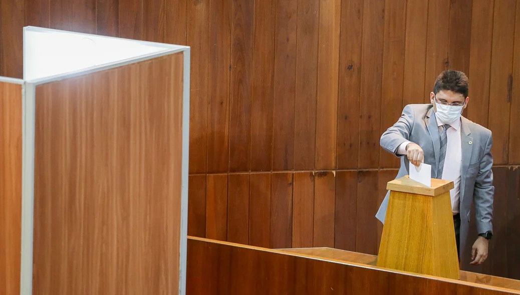 Deputado Oliveira Neto