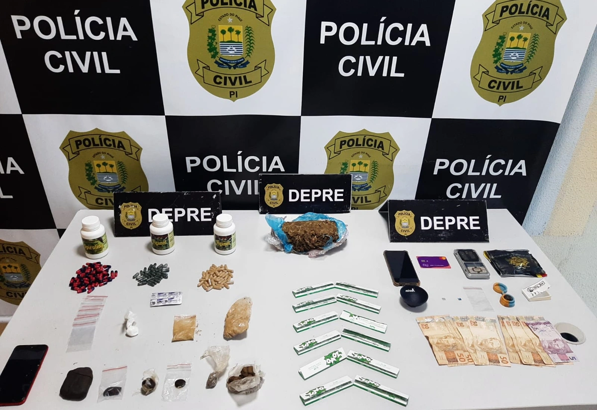 Drogas apreendidas pela DEPRE na Rodoviária de Teresina