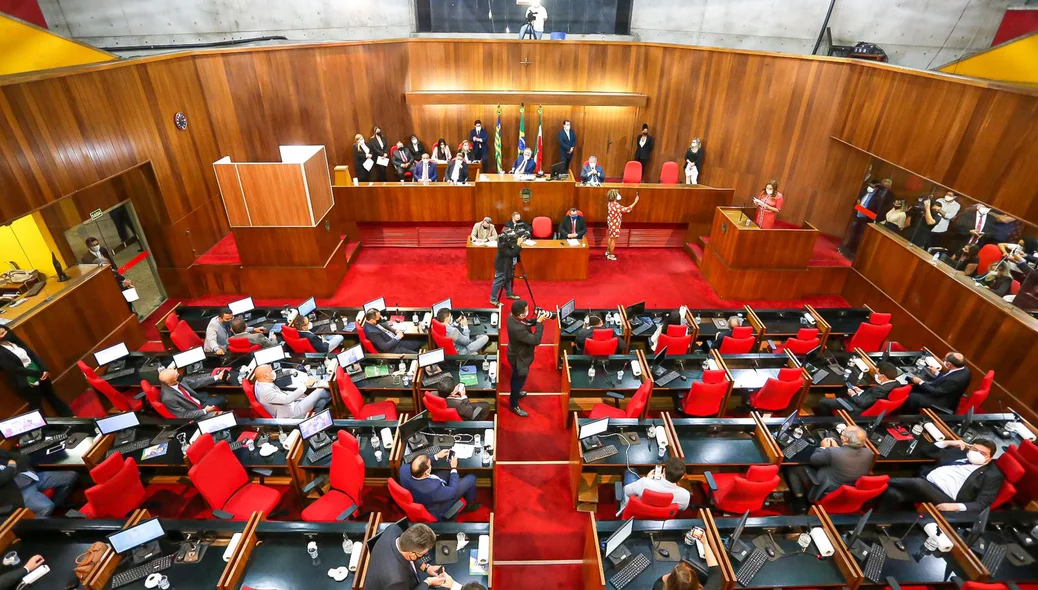Eleição para conselheiro do TCE aconteceu na Alepi