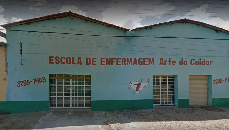 Escola Técnica de Enfermagem Arte do Cuidar