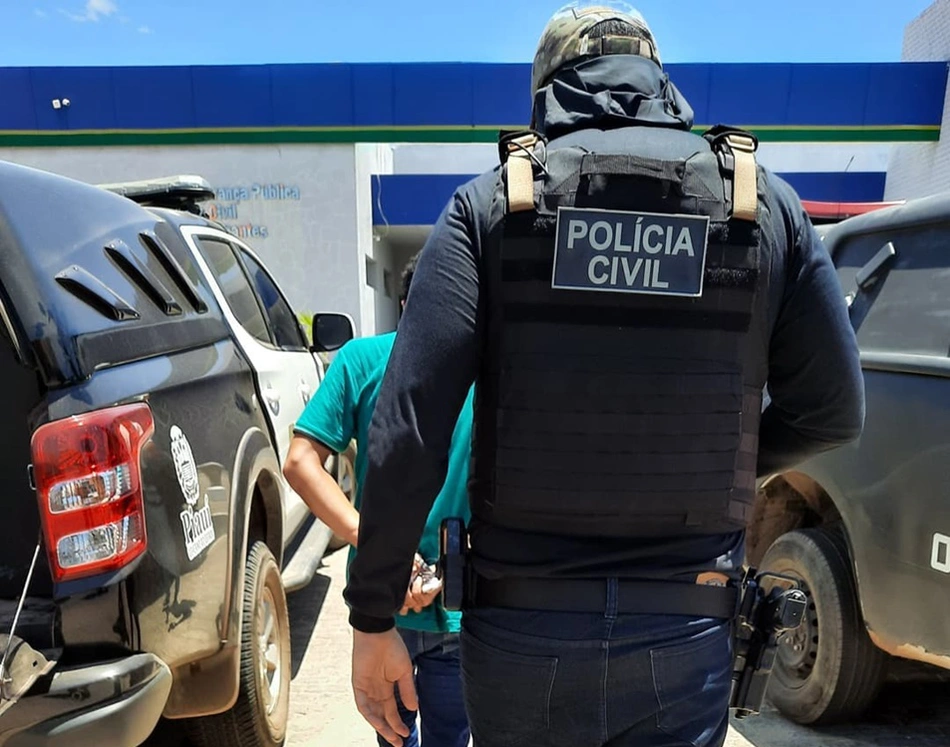 Funcionário da prefeitura foi preso pela Polícia Civil