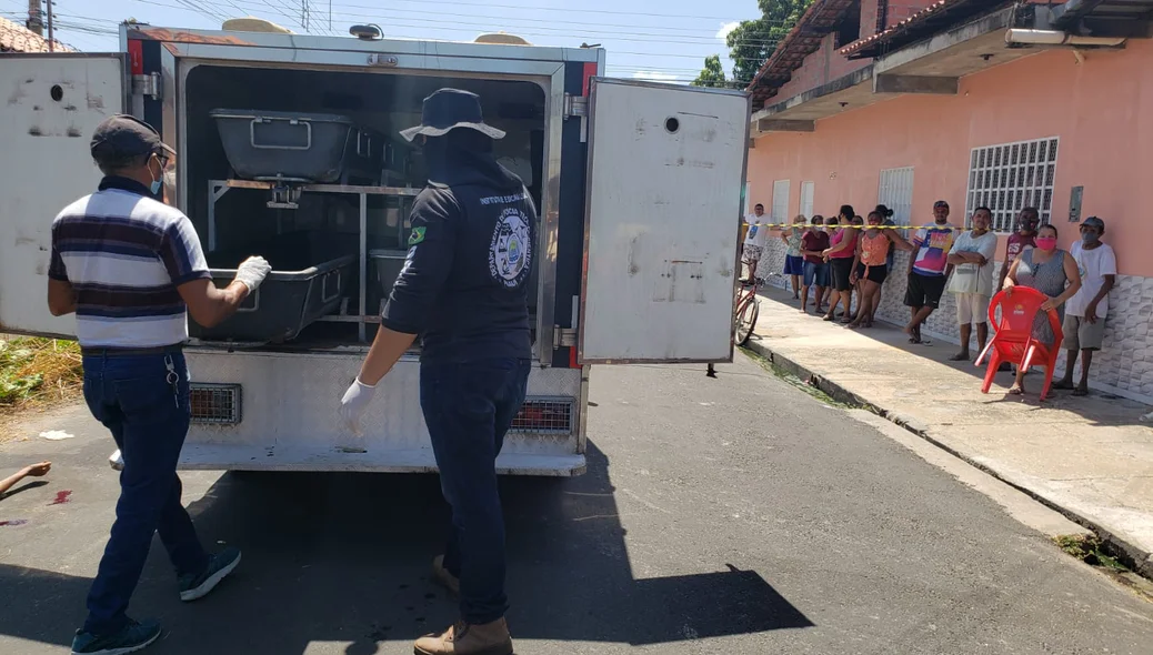 IML removeu o corpo da vítima
