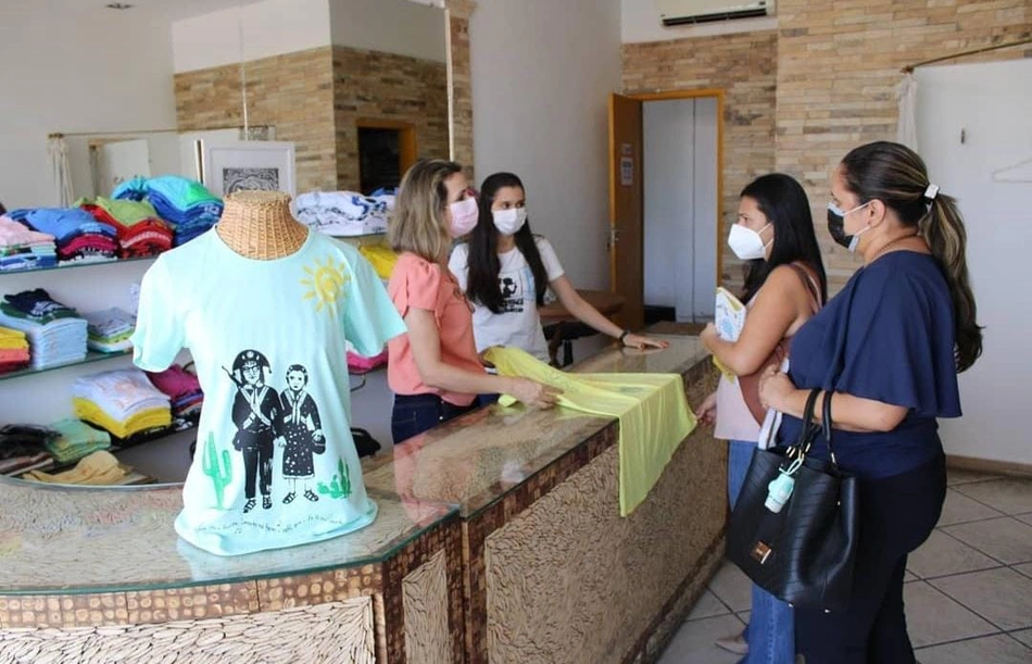 Loja da Casa de Zabelê durante funcionamento antes dos arrombamentos