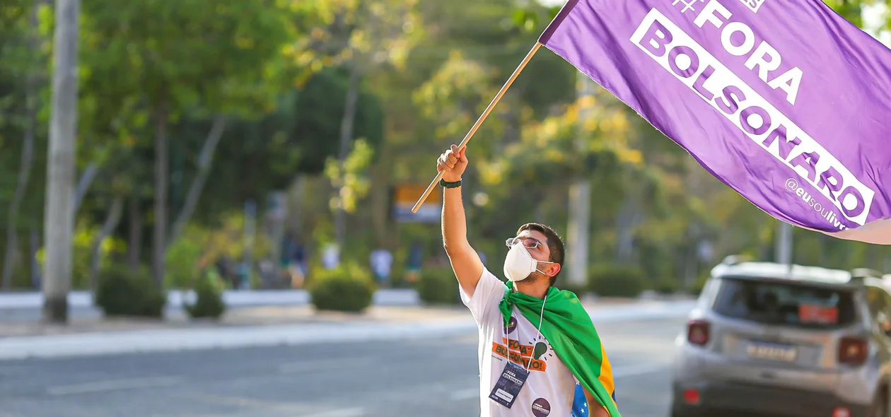 Manifestação aconteceu no estacionamento da Ponte Estaiada