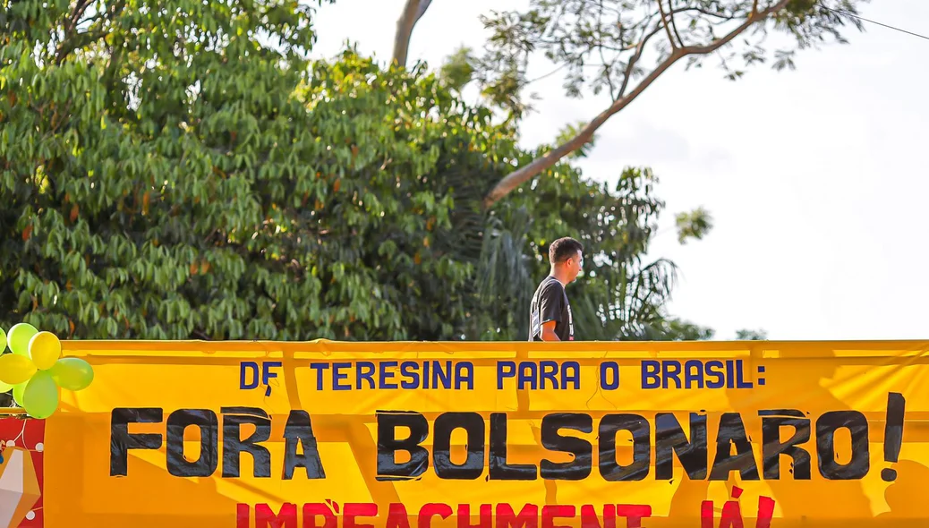 Manifestação contra Bolsonaro em Teresina