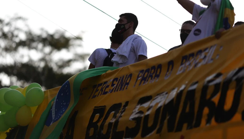 Manifestantes do ato contra Bolsonaro