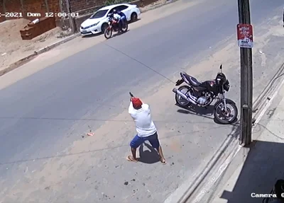 Momento da troca de tiros