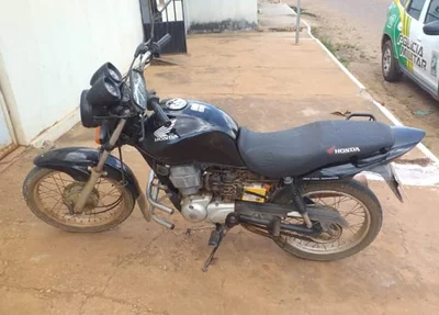 Motocicleta recuperada pela PM