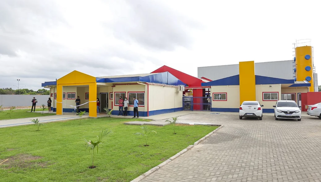 prefeito inaugura CMEI Noélia Maranhão da Costa e Silva
