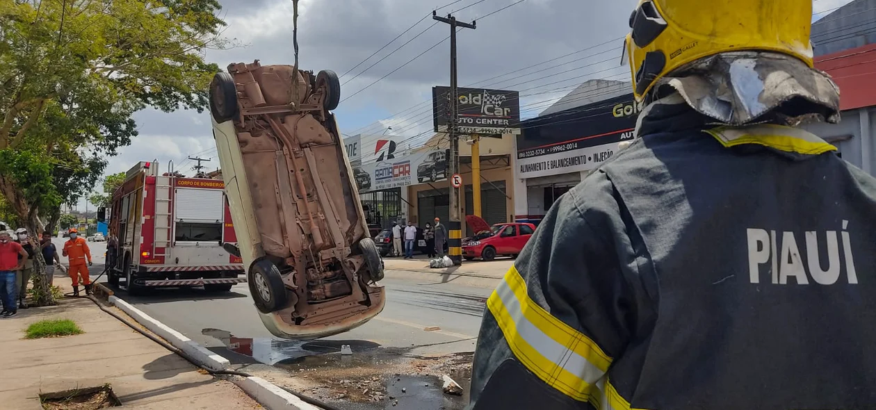 Reboque removeu o veículo