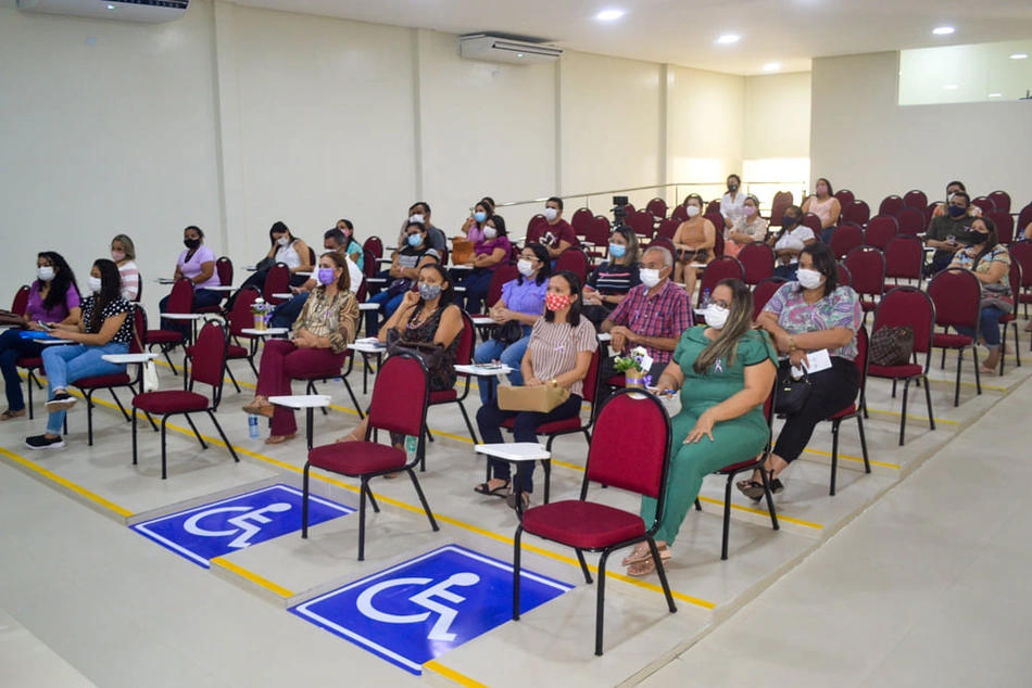Rosa de conversa em Joaquim Pires