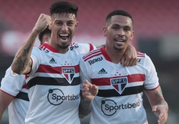 São Paulo alivia pressão e respira no Brasileirão com vitória sobre Atlético-GO