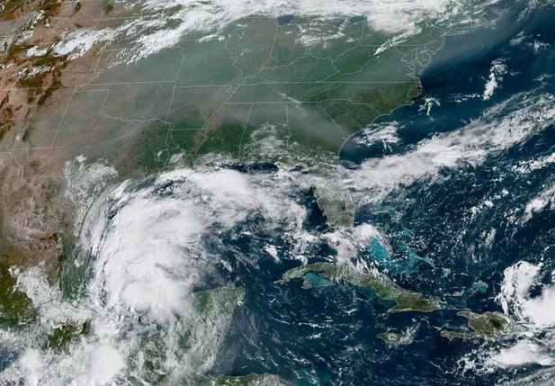 Tempestade tropical Nicholas.