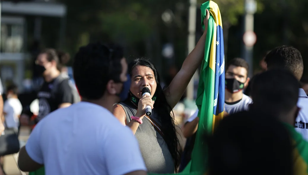Thanis Killian no protesto contra Bolsonaro