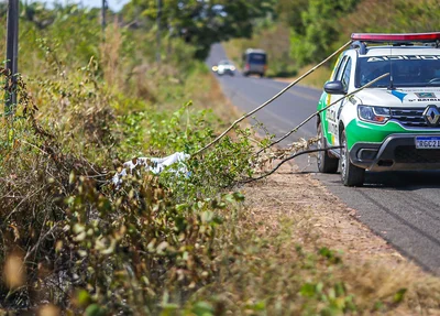 Viatura da Polícia Militar no local