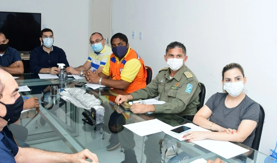 A reunião ocorreu nesta segunda em Floriano