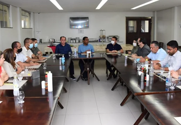A reunião ocorreu nesta sexta-feira