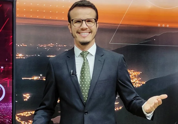 Apresentador Rafael Silva