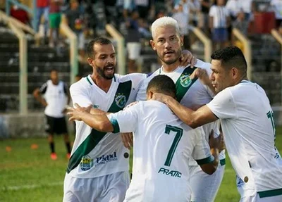 Betinho marcou pelo Altos no empate com o Corisabbá