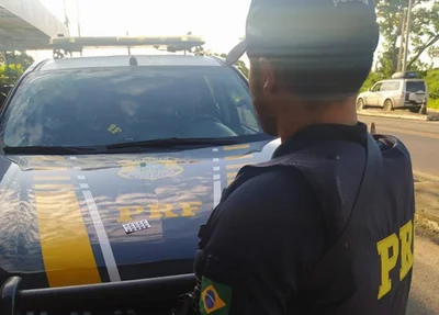 Caminhoneiro é autuado pela PRF por portar anfetaminas na BR 230 em Floriano