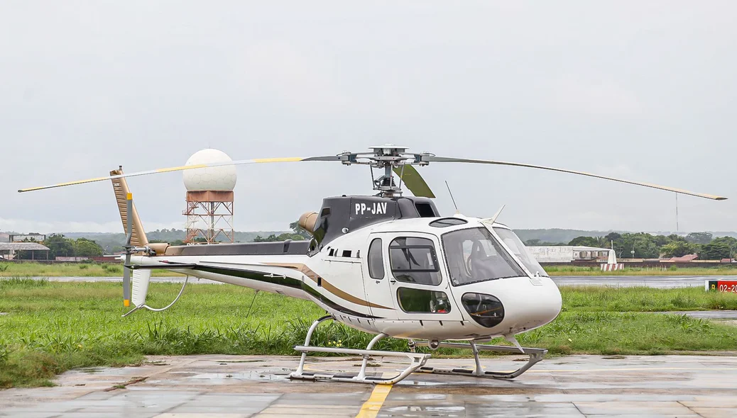 Helicóptero