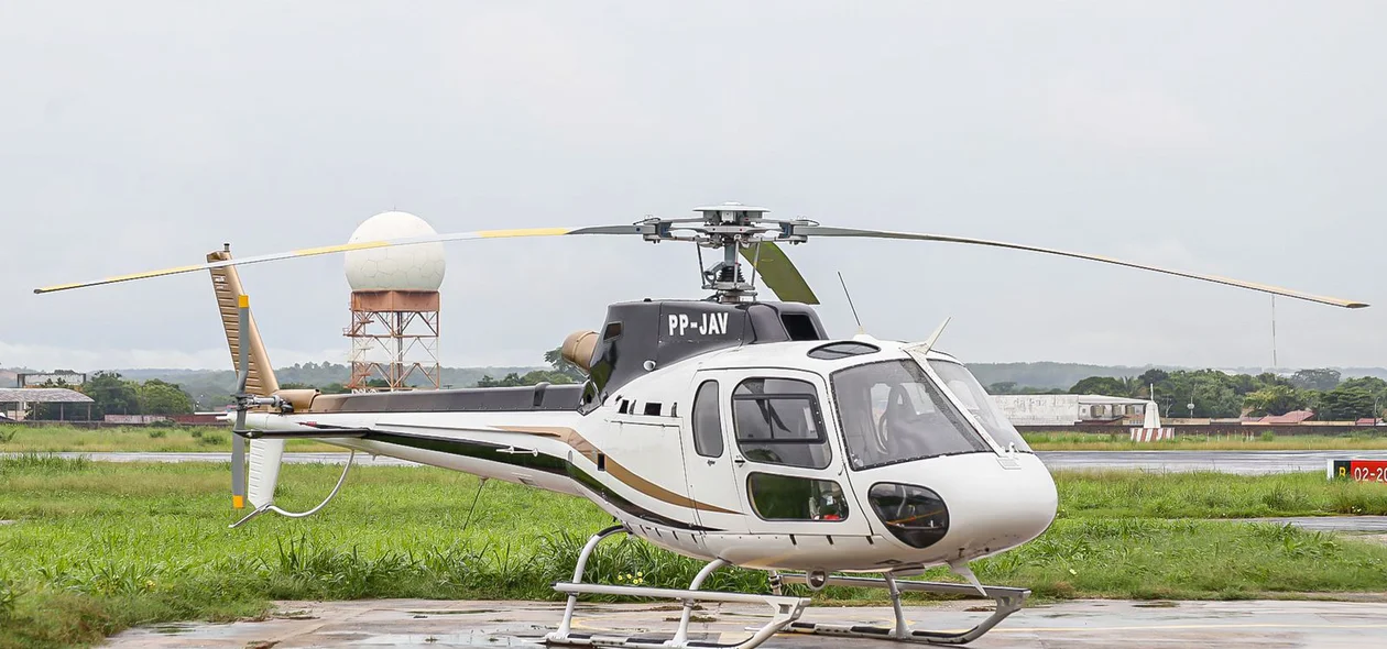 Helicóptero