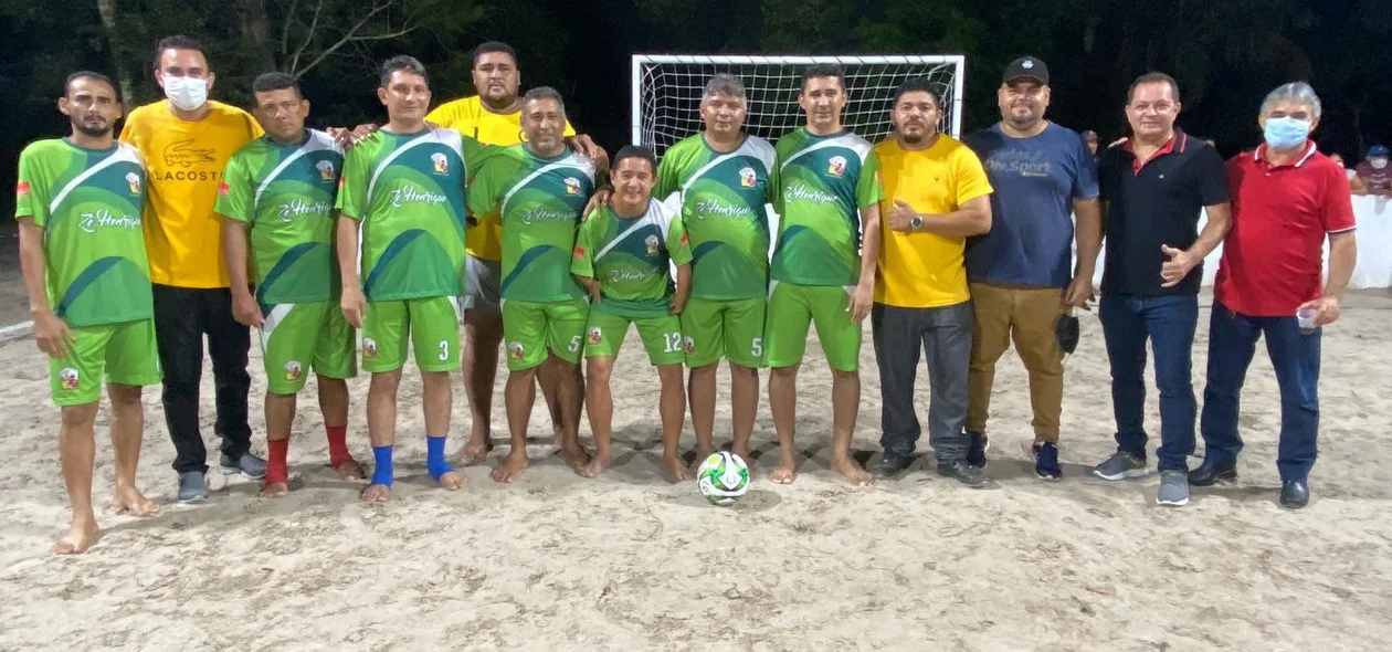 Inauguração da quadra de areia em Nossa Senhora de Nazaré