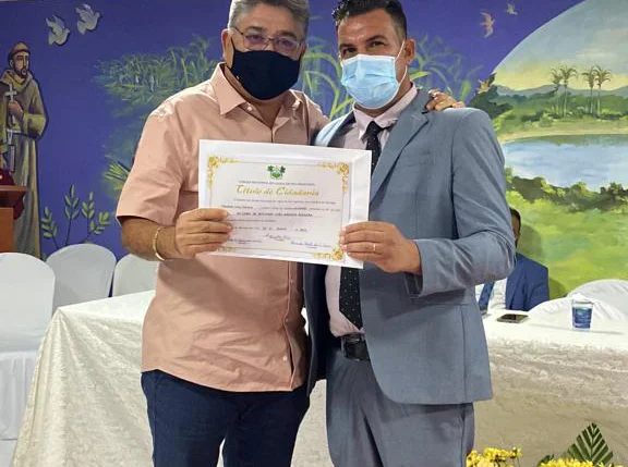 João Mádison recebe título de cidadão de Lagoa de São Francisco