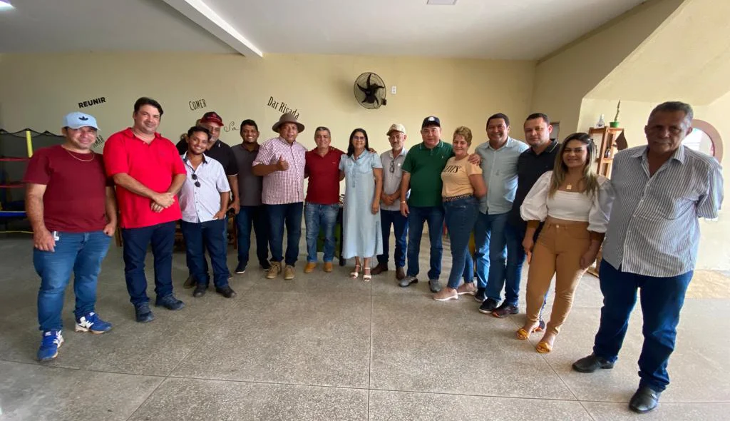 João Mádison visita sete município e anuncia obras