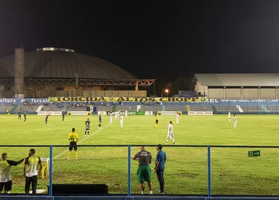 Lindolfo Monteiro recebe Altos e Parnahyba
