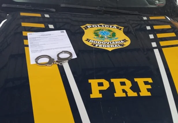 Mandado de prisão foi cumprido pela PRF