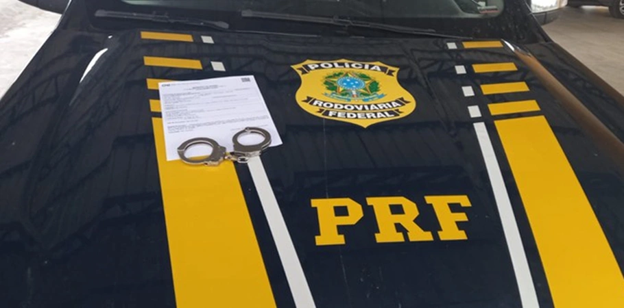 Mandado de prisão foi cumprido pela PRF