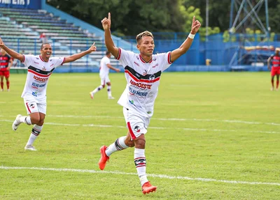 Marciano fura a meta adversária e garante vitória do Galo