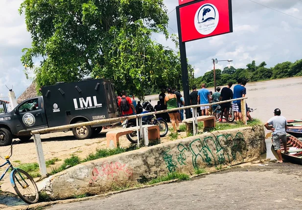 O corpo foi localizado neste domingo