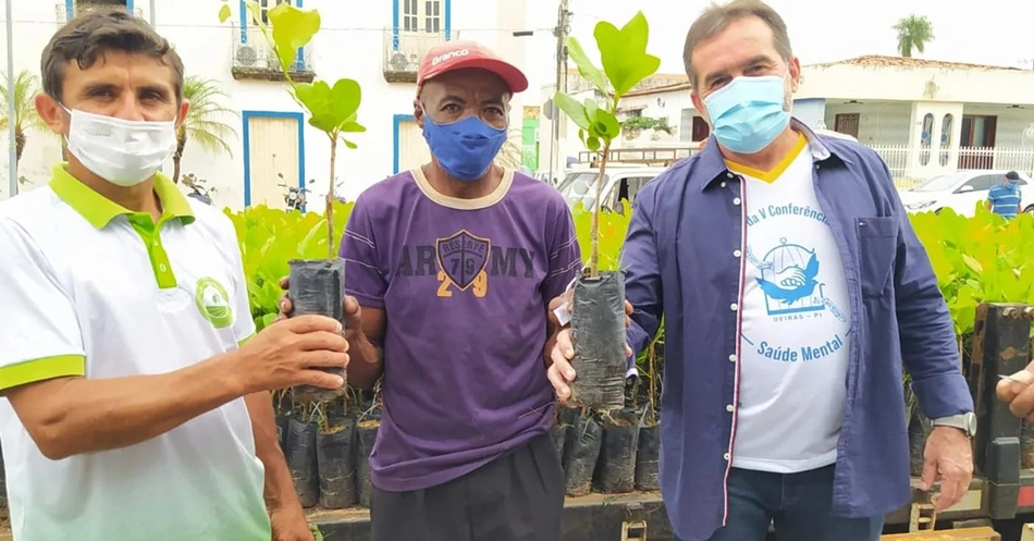 O prefeito Zé Raimundo realizou a entrega nesta sexta