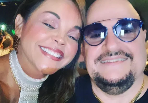 Paulinho, do Roupa Nova, com a então companheira, Elaine Bastos