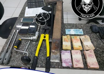 Polícia Militar de Timon prendeu três homens suspeitos de arrombamento em Timon.