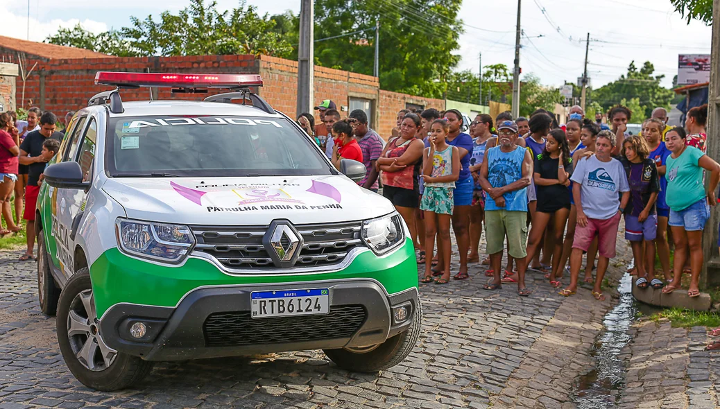 Polícia militar isolou a área