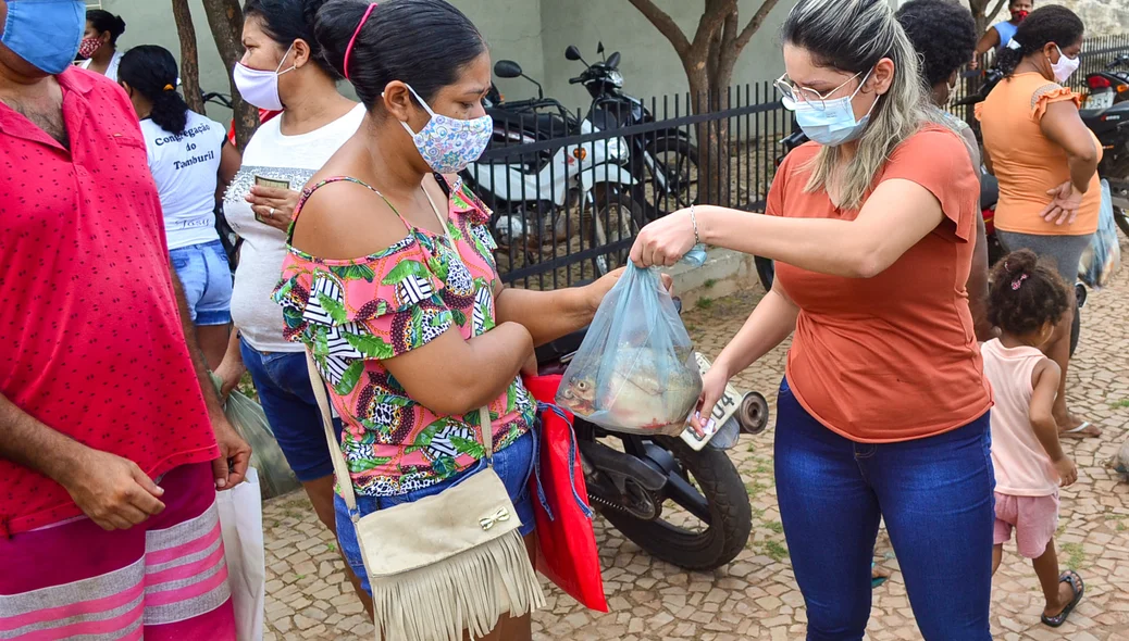 Prefeitura Municipal de Joaquim Pires realiza entrega de 2 toneladas de peixes