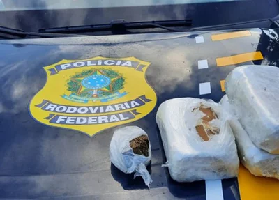 PRF apreende carregamento de crack avaliado em R$ 30 mil no Piauí