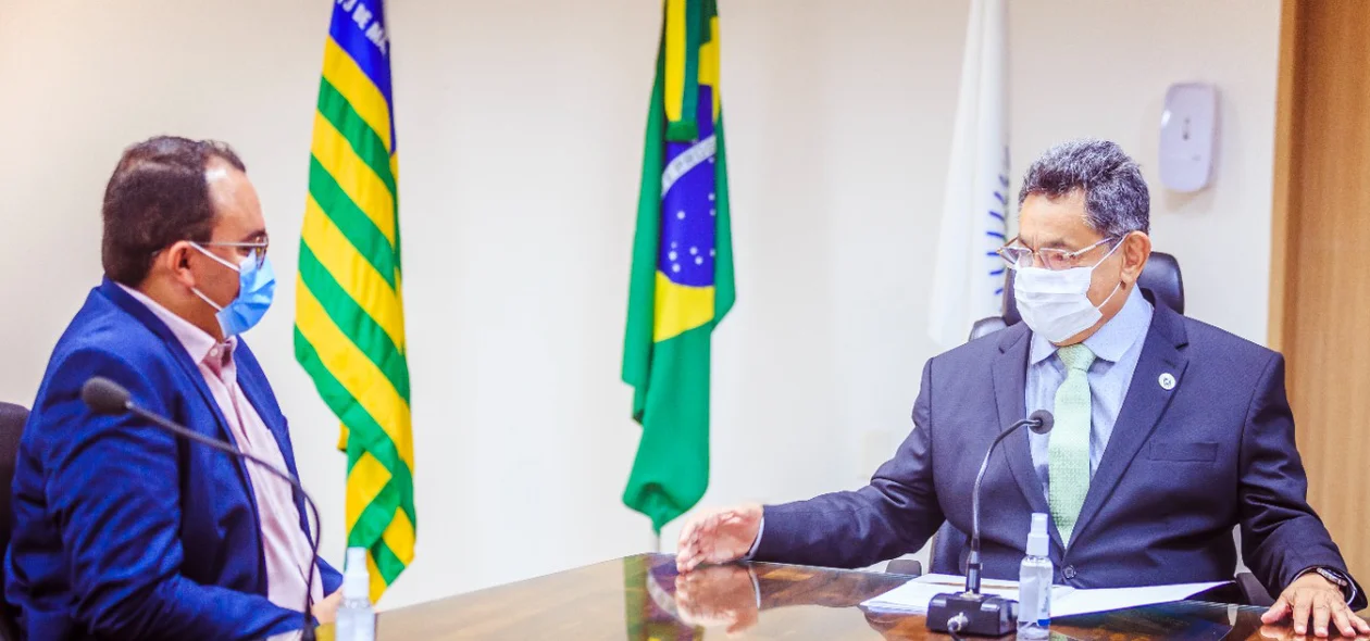 Reunião aconteceu nesta segunda