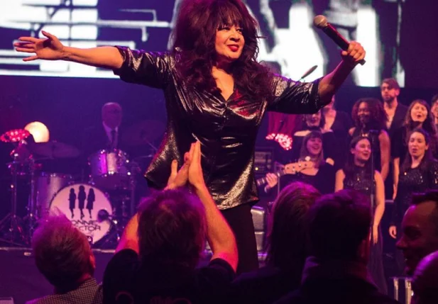 Ronnie Spector, líder das Ronettes